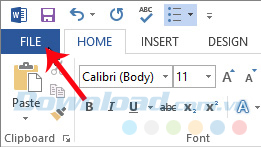 Chọn vào File trên Word 2013