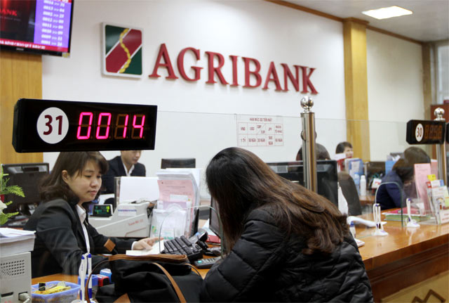 Giao dịch tại Ngân hàng Agribank