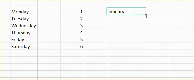 Điền nhanh tháng với tính năng Fill Handle trên Excel 2016