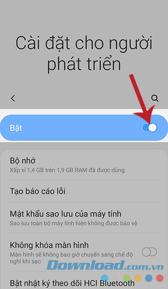 Bật công tắc