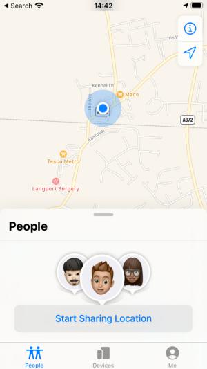 Mở ứng dụng Find My trên iPhone/iPad của con và vào tab People