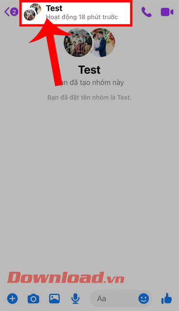 Ấn vào tên của nhóm Chat