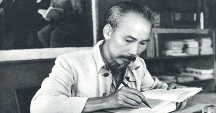 Tác phẩm Phong cách Hồ Chí Minh Tác giả Lê Anh Trà