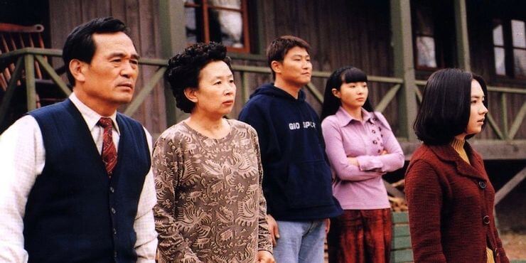 The Quiet Family (1998) là một bộ phim kinh dị Hàn Quốc đáng xem