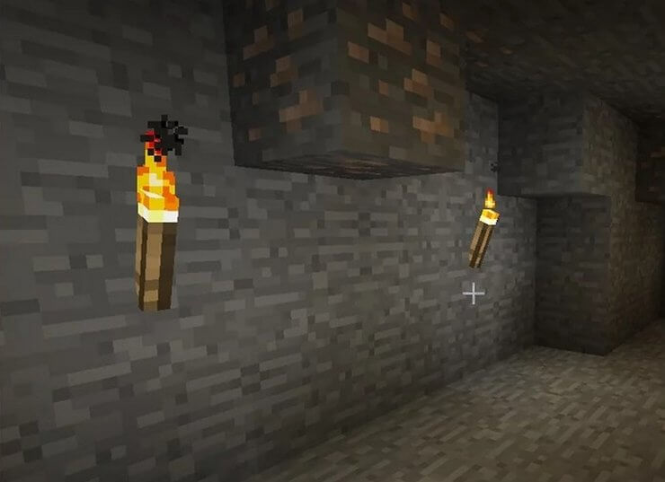 Torches light your way in Minecraft's Deep Darkness
