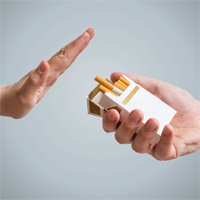Văn mẫu lớp 10: Thuyết phục người khác từ bỏ thói quen hút thuốc lá